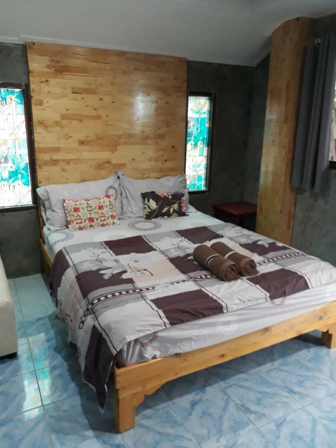 Apartmán Poopreaw Koh Larn Exteriér fotografie