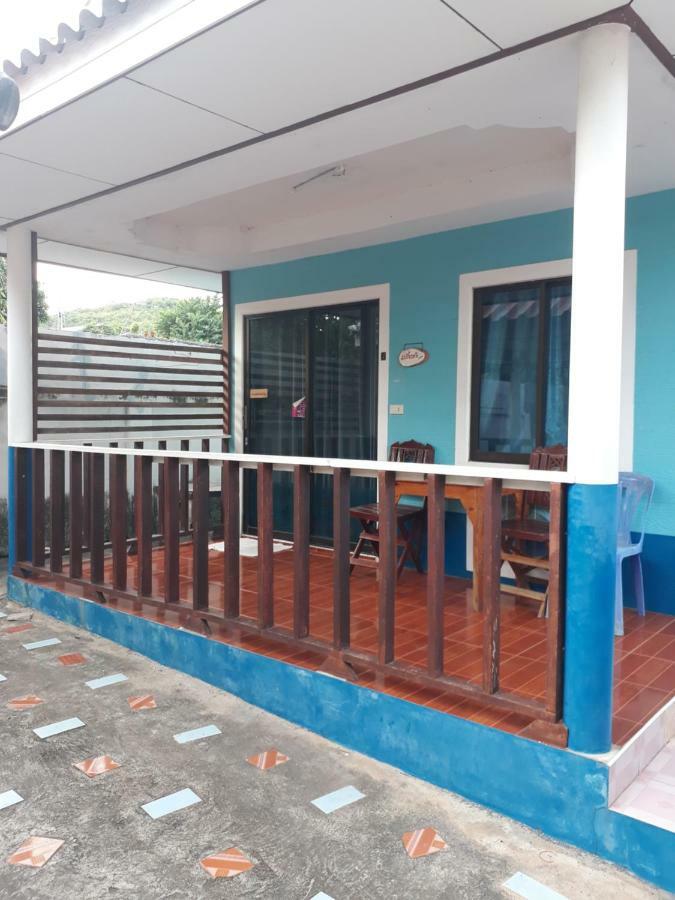 Apartmán Poopreaw Koh Larn Exteriér fotografie