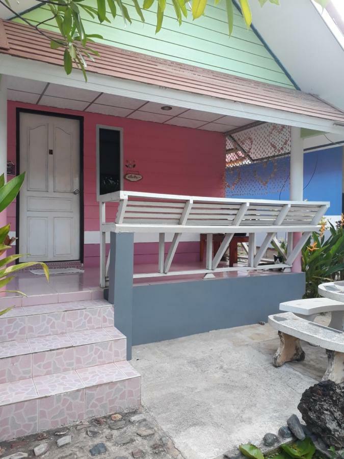 Apartmán Poopreaw Koh Larn Exteriér fotografie